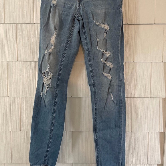 Ripped Skinny Jeans - Picture 2 of 2